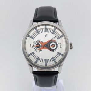Fastrack 3001SDD Day Date Watch Unique Infinity Dial Black Strap 50M WR